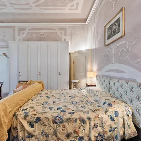 Big Scuderia Country Mansion 5500squarefeet Villa *