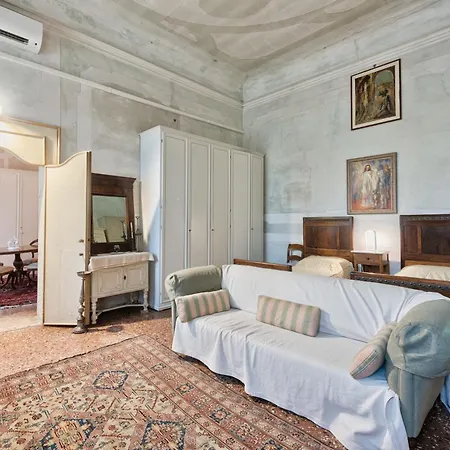 Villa Big Scuderia Country Mansion 5500squarefeet *