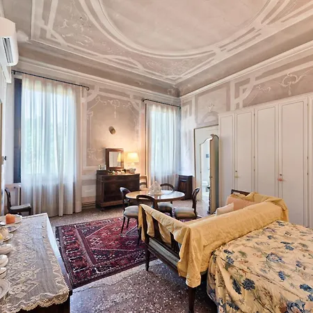 Big Scuderia Country Mansion 5500squarefeet *