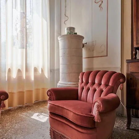 Big Scuderia Country Mansion 5500squarefeet Villa *